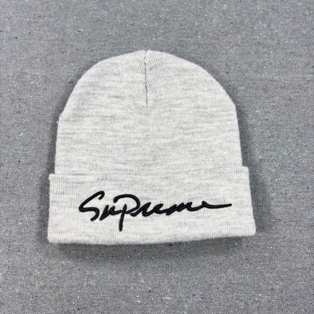 Supreme Beanie Hat Unisex OS Heather Grey Script Logo Knit Cuffed Cap - Picture 1 of 4